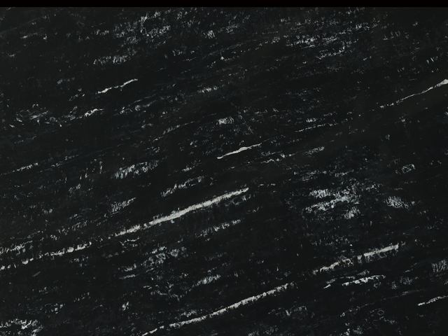 Marquina Carbone CN8057 engineered quartz slab